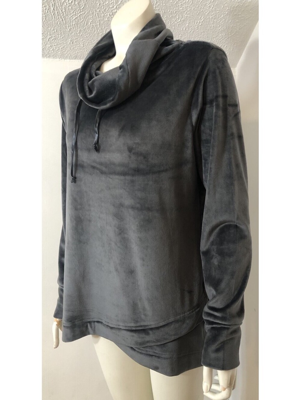 Softies by Paddi Murphy Womens S/M Cowl Neck Dark Grey Velour Snuggle Tunic